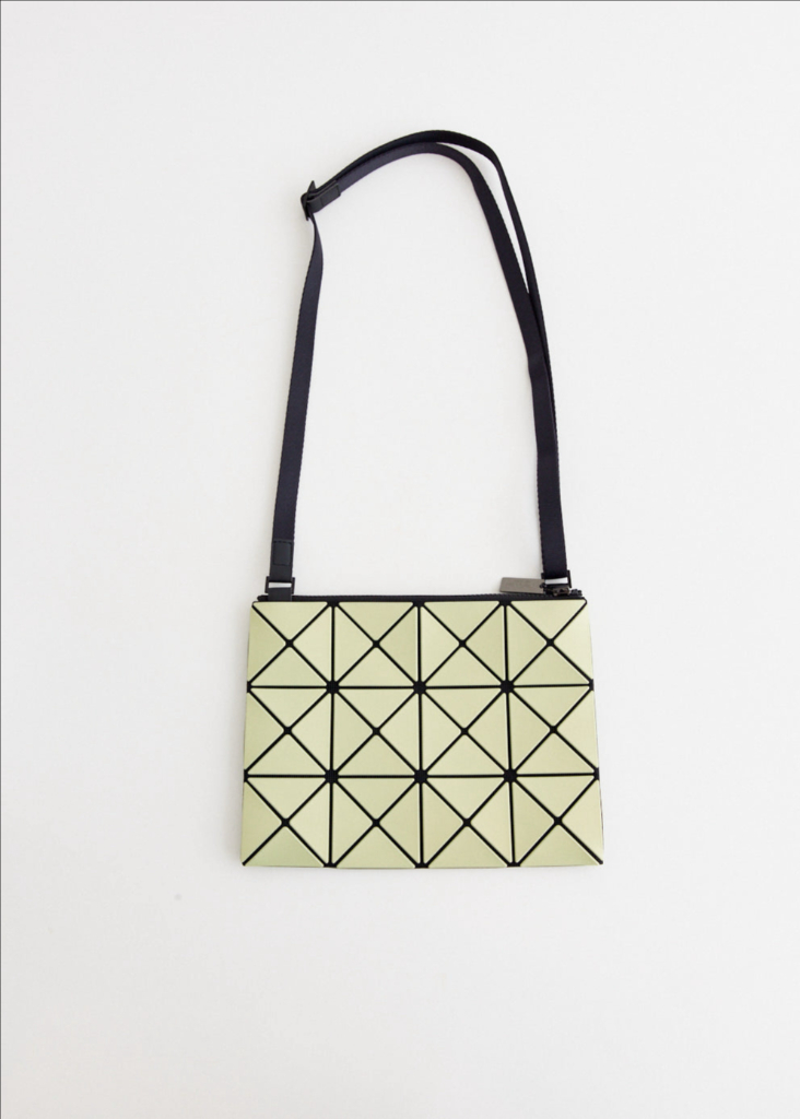 바오바오 루센트 크로스바디백 Lucent W Color Crossbody Bag 그린컬러 양면 이미지