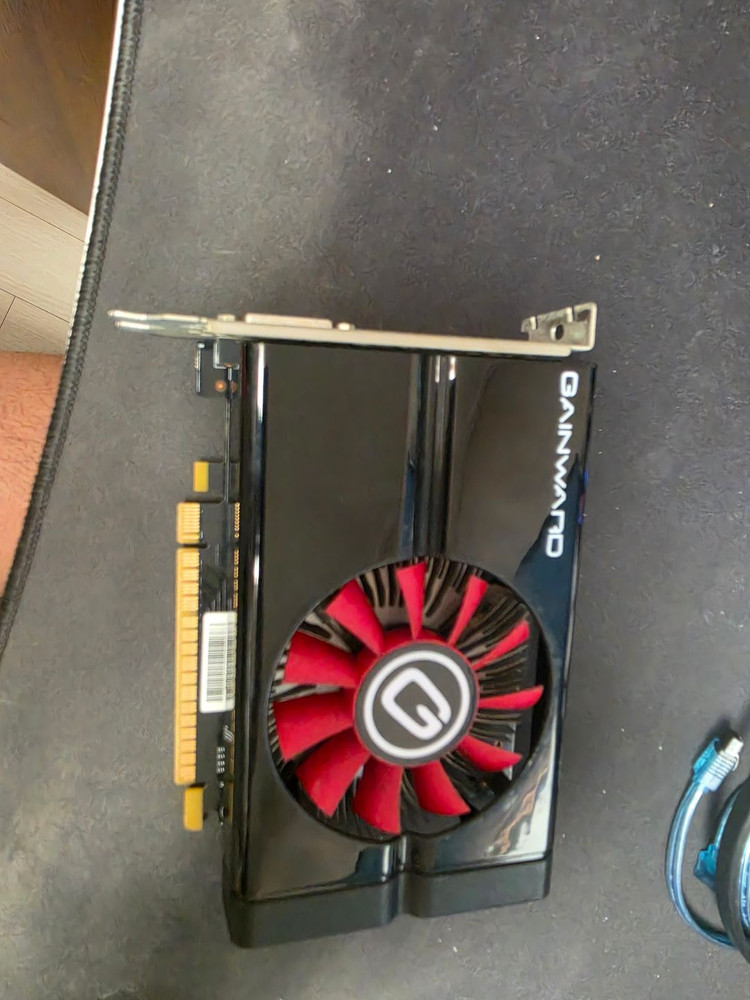 GTX 1050 ti gainward GTX1050ti 3096MGDDR5 125bit DVI HDMI DP 이미지