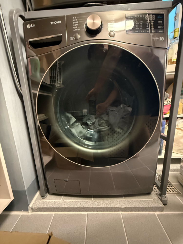 엘지 21kg 세탁기, 16kg 건조기 이미지