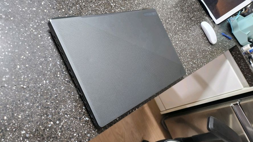 아수스 제피러스G16 고성능 게이밍 노트북/램32G,RTX4070,2TB 이미지