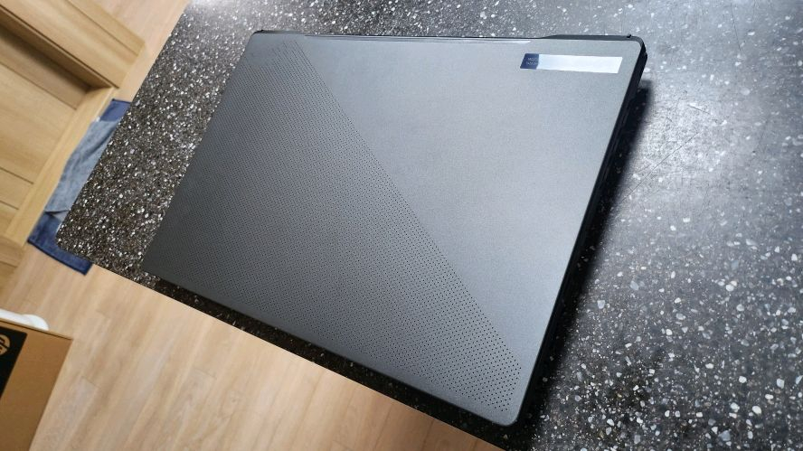 아수스 제피러스G16 고성능 게이밍 노트북/램32G,RTX4070,2TB 이미지