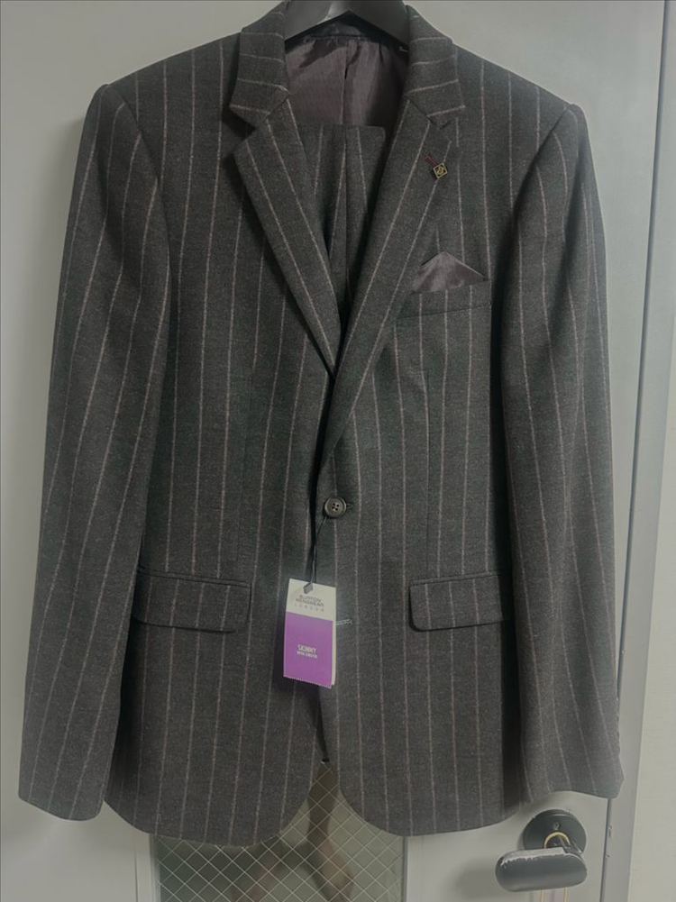 르메네질도 레이니 정장 셋업 이미지