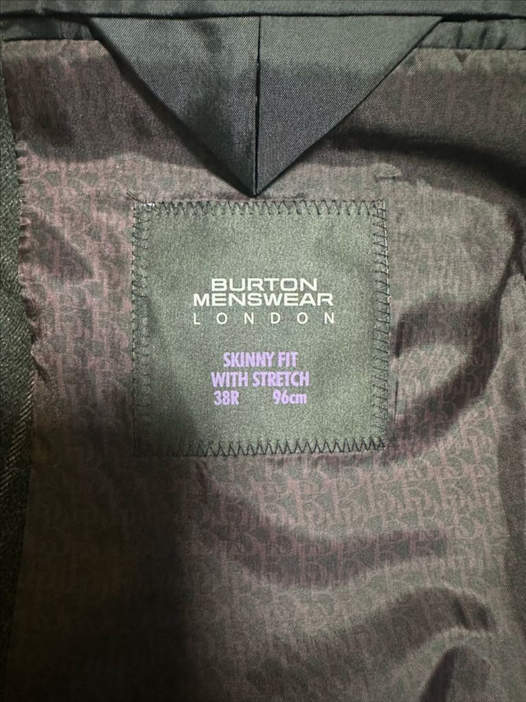 르메네질도 레이니 정장 셋업 이미지