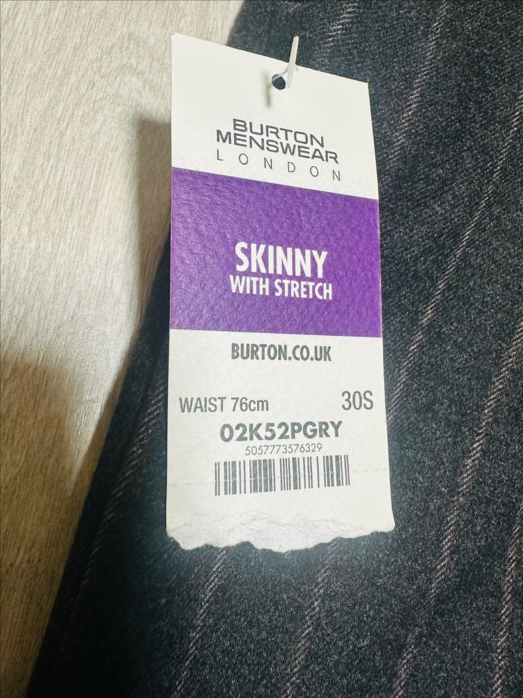 르메네질도 레이니 정장 셋업 이미지