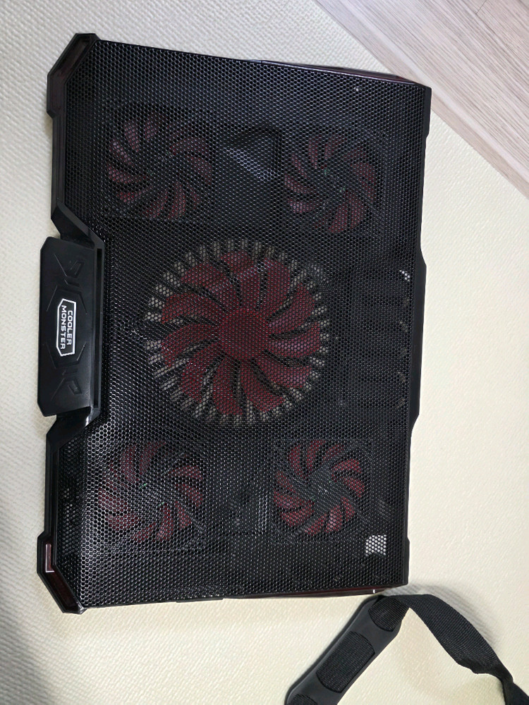 S급 레노버 게이밈 노트북 R7 8845hs 32램 SSD 1테라 이미지