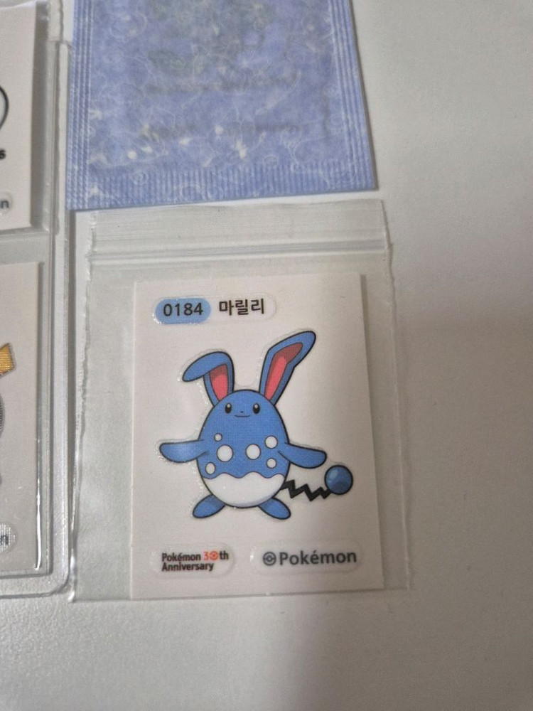 포켓몬 30주년 띠부씰 이미지
