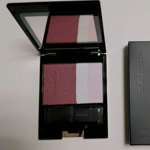 스쿠 프리홀리데이 한정 135 찰나의순간 이미지