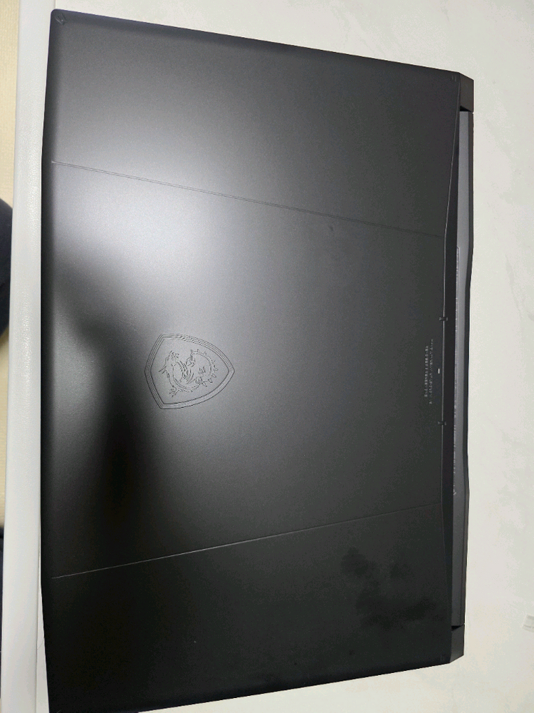 신품급 MSI 17인치 게이밍 노트북 i7 13세대 32램 RTX4060 SSD 2테라 이미지