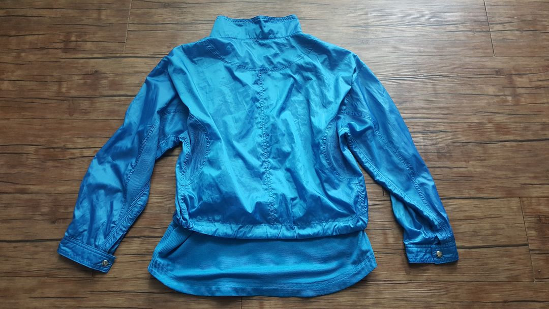 여성 사이즈90 55 66 바람막이 점퍼 올리비아하슬러 이미지