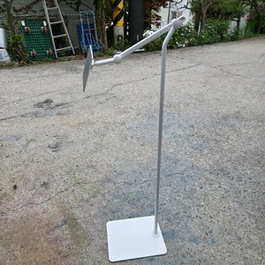 지니비 패드바이미 마그네틱 아이패드 거치대 침대 스탠드형 이미지