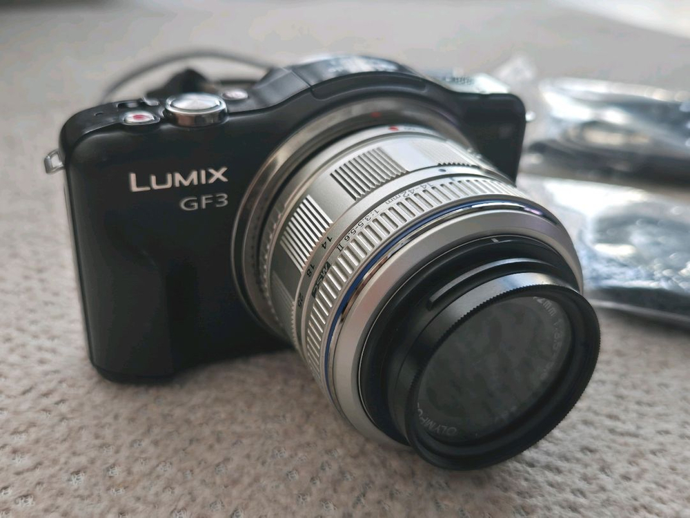 파나소닉 루믹스 GF3 블랙 미러리스 카메라 이미지