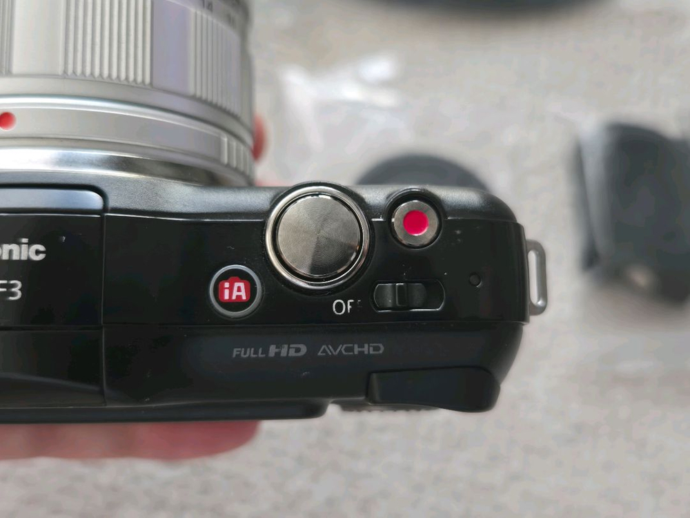 파나소닉 루믹스 GF3 블랙 미러리스 카메라 이미지