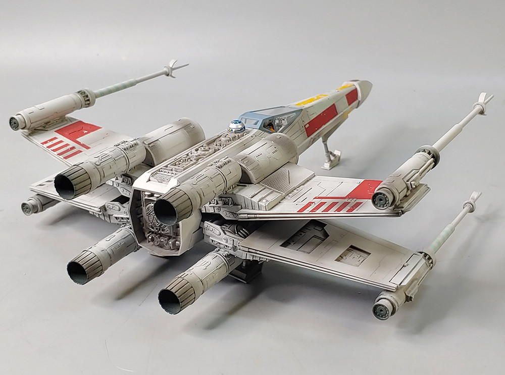 파인몰드 스타워즈 1/48 엑스윙 도색완성작 Bandai X-Wing 이미지
