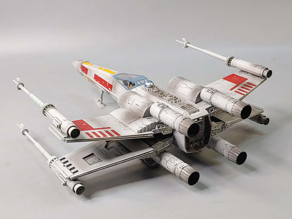 파인몰드 스타워즈 1/48 엑스윙 도색완성작 Bandai X-Wing 이미지