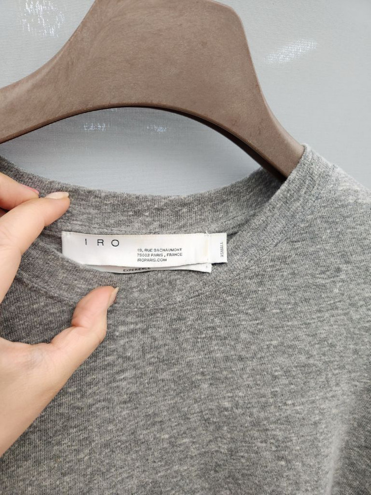 IRO 이로 그레이 티셔츠 이미지