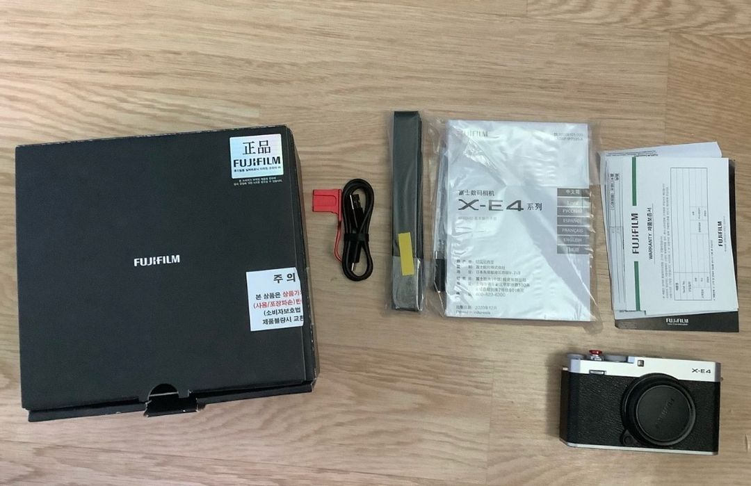 후지필름 x-e4 바디 새상품급 이미지
