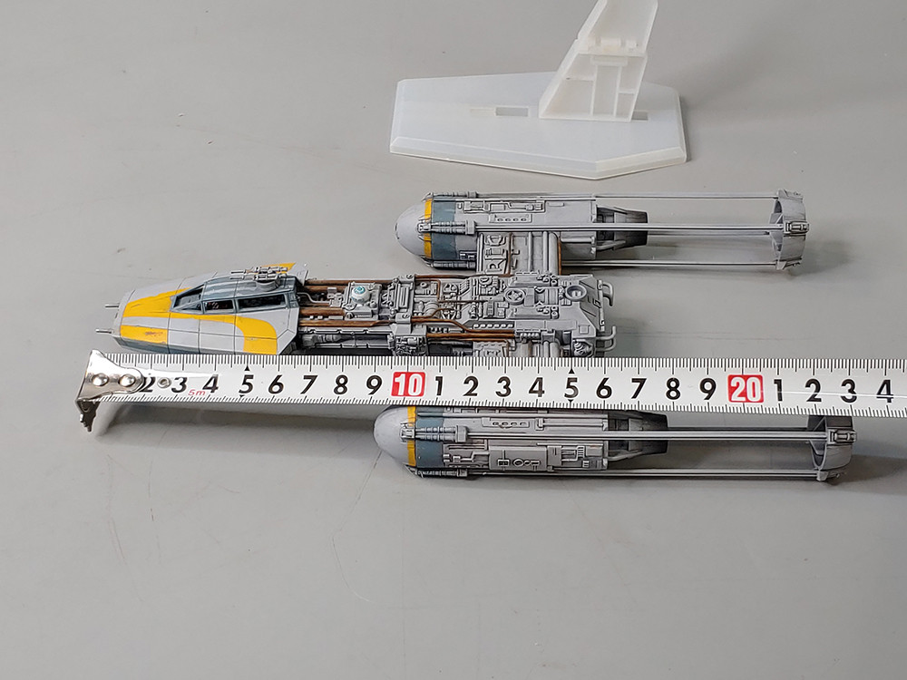 반다이 스타워즈 1/72 Y윙 도색완성작 Bandai Y-Wing 이미지