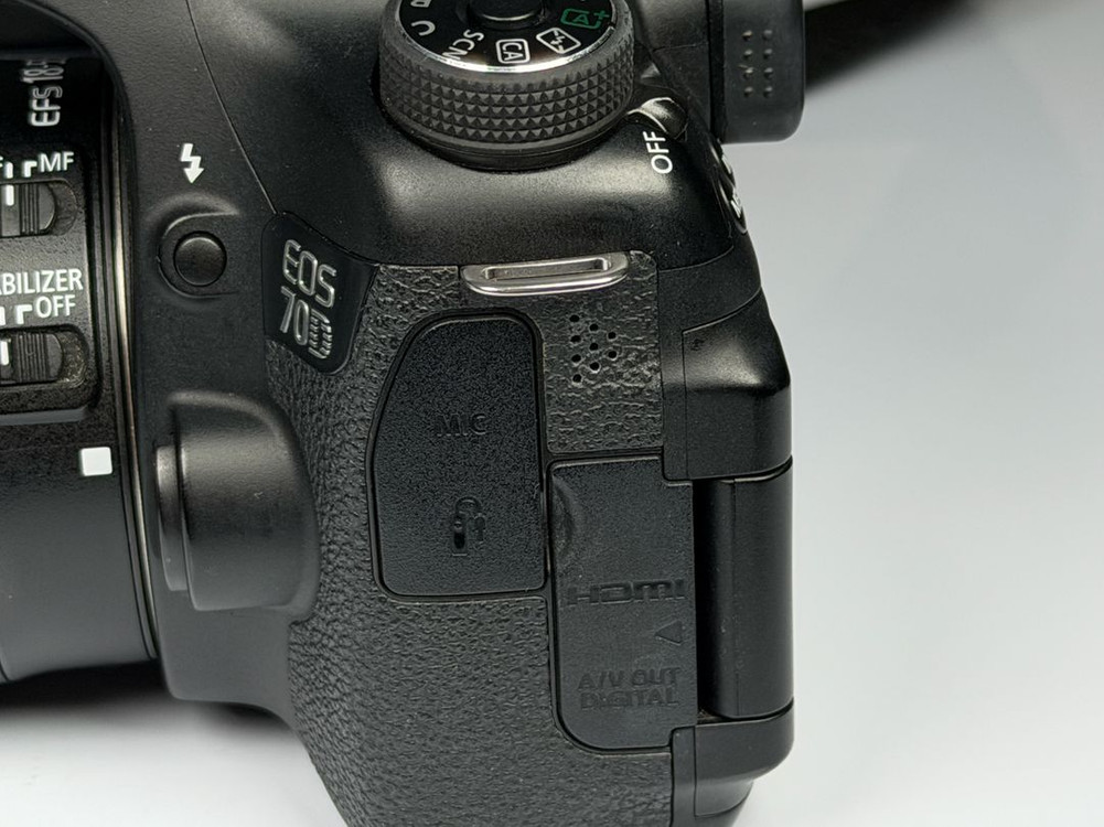 캐논 EOS 70D DSLR 카메라 이미지