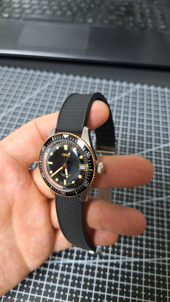 오리스 식스티파이브 36 이미지