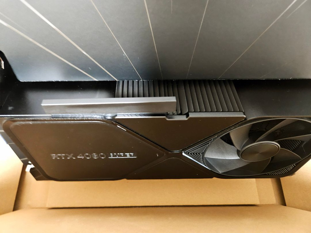 엔비디아 RTX 4080 SUPER FE 파운더스 에디션 판매합니다 이미지