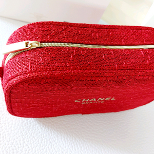 홀리데이 샤넬 뷰티 파우치 새상품 체인 고리 있음 이미지