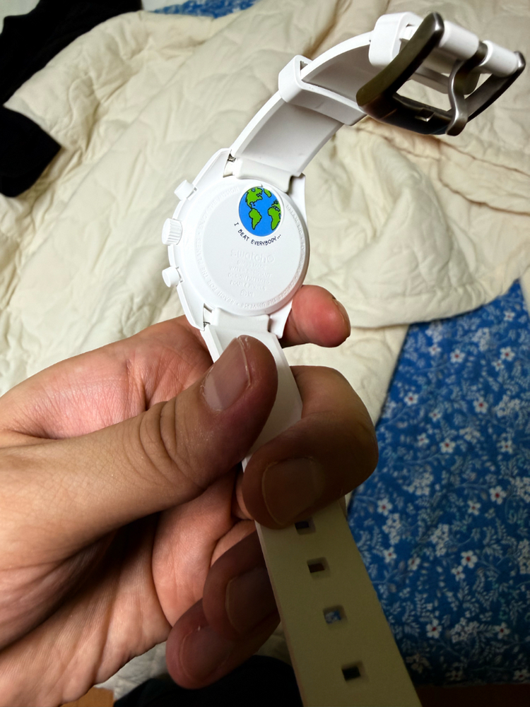 오메가 문스와치 문샤인골드 이미지