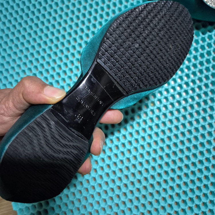 가격내림끝 새상품 240 로저비비에 플랫슈즈 이미지