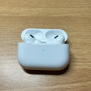 에어팟 프로 2세대 C타입 이미지