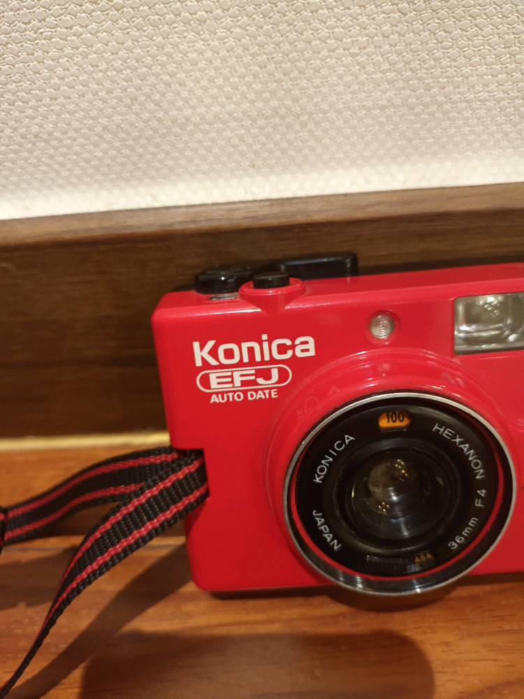 예쁜 빈티지 코니카 필름카메라 이미지