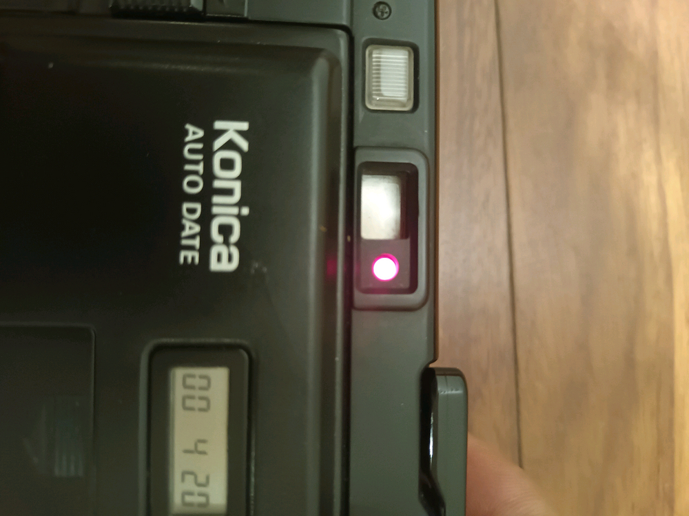 예쁜 빈티지 코니카 필름카메라 이미지