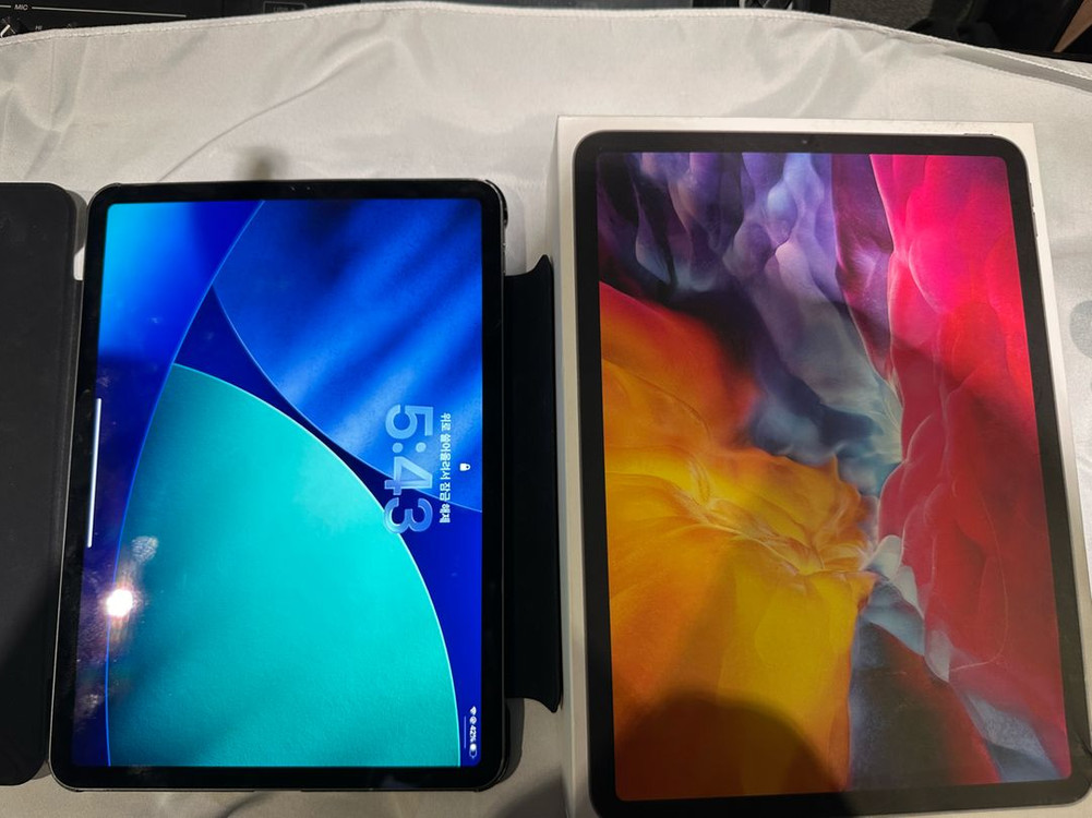 아이패드 프로 11 2세대 256GB wifi 이미지