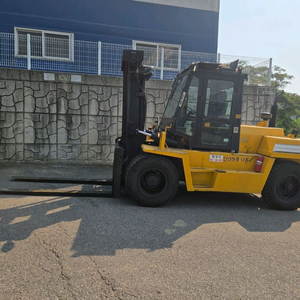 특A급 두산 10톤 중고지게차 2004년식 풀옵션 디젤지게차 매매 2500만원 이미지