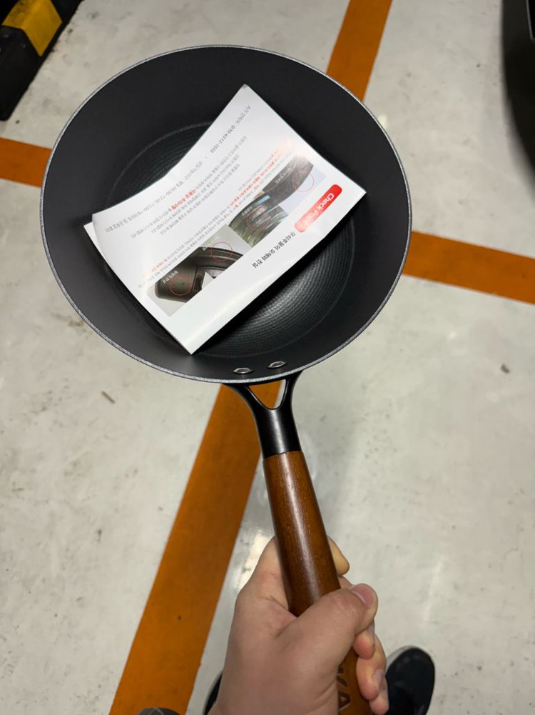 베카 BEKA 시즈닝 무쇠 주물 24cm 후라이팬 궁중팬 유리뚜껑 3종 새상품 이미지