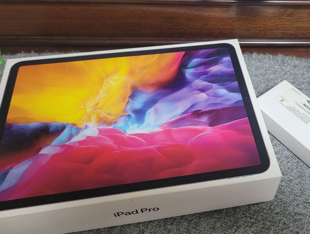 아이패드 프로 11인치 2세대 wifi 128GB (a2228) 이미지