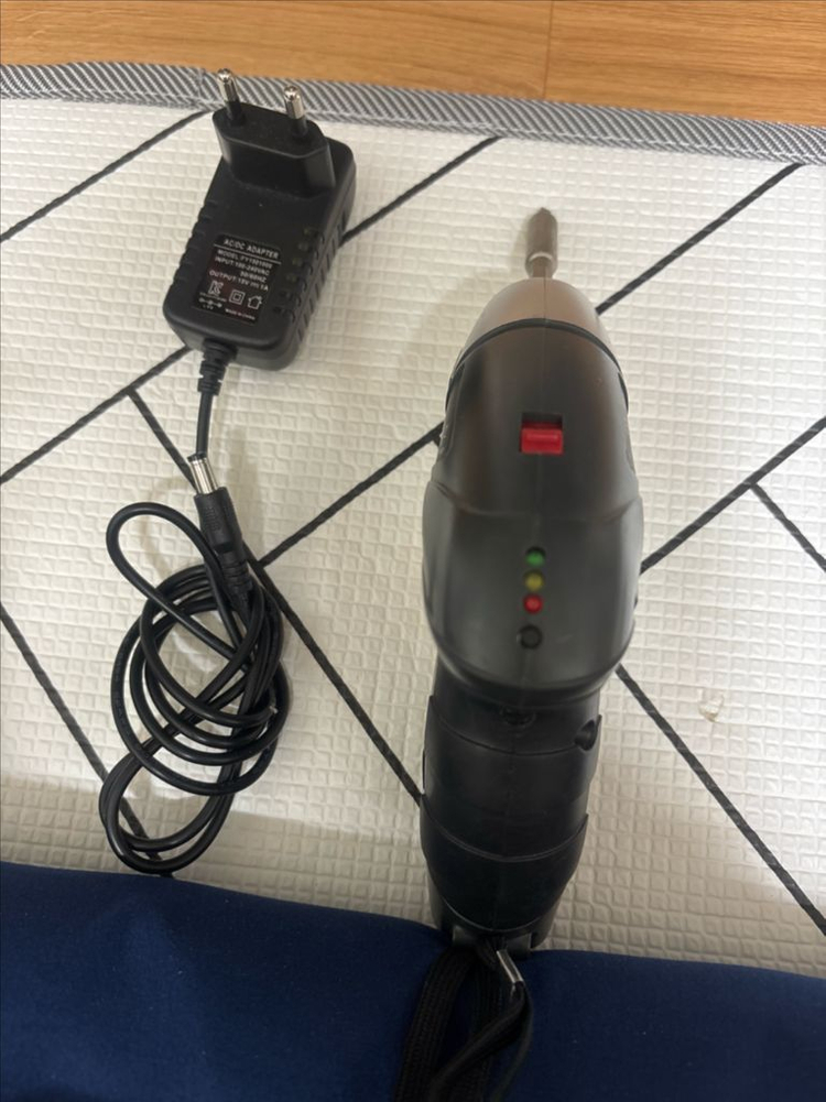 충전식 임팩트 드릴 이미지