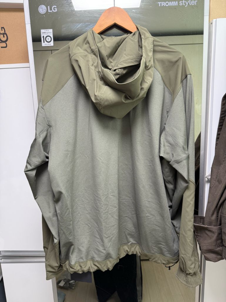 아크테릭스 컨실 후드 L 이미지