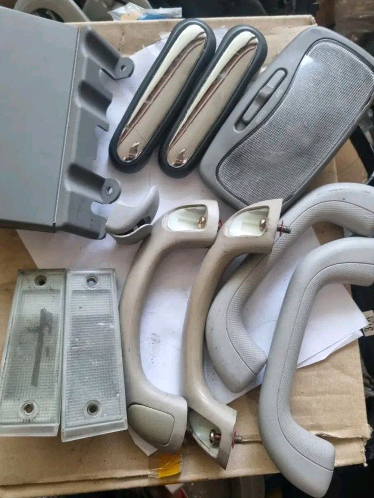 그랜드카니발 부품 이미지