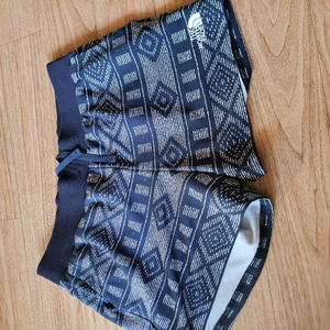 노스페이스 여성 숏팬츠 75 이미지