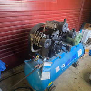 10HP 콤프레샤 에어컴프레서 이미지