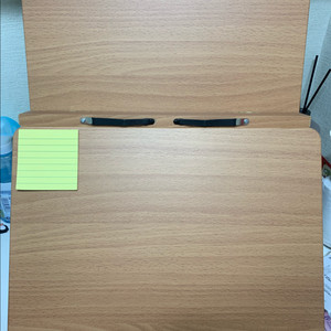 원목 2단 독서대/실제 공무원 합격생 독서대 이미지