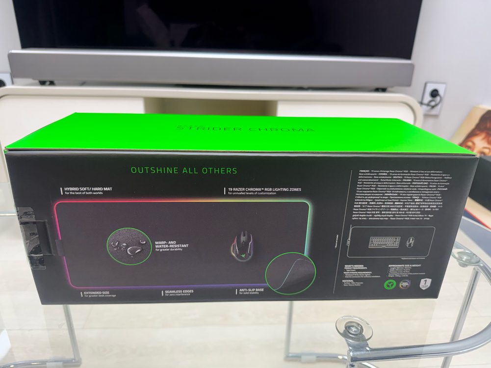(미개봉) 정품 레이저 스트라이더 게이밍 마우스 패드 블랙, 크로마 RGB 장패드 바브삼 데스에더 지슈라 지슈스 이미지