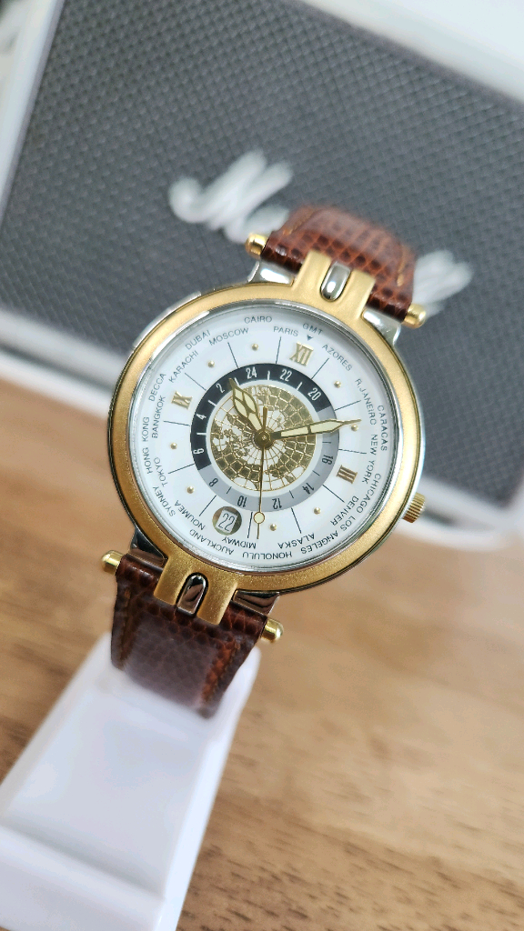 # ECCO 에코 빈티지 레어 월드타임 명품시계 급처 이미지