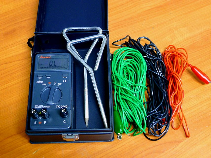 절연저항계 TKM-920 절연저항시험기 이미지