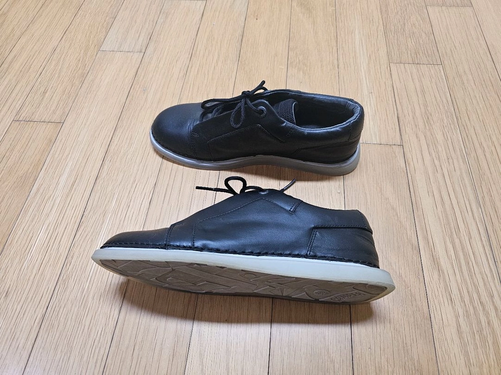 캠퍼 블랙 더비슈즈 38 이미지
