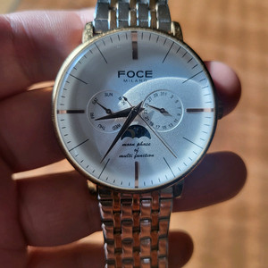 포체 문페이즈 금장시계 이미지