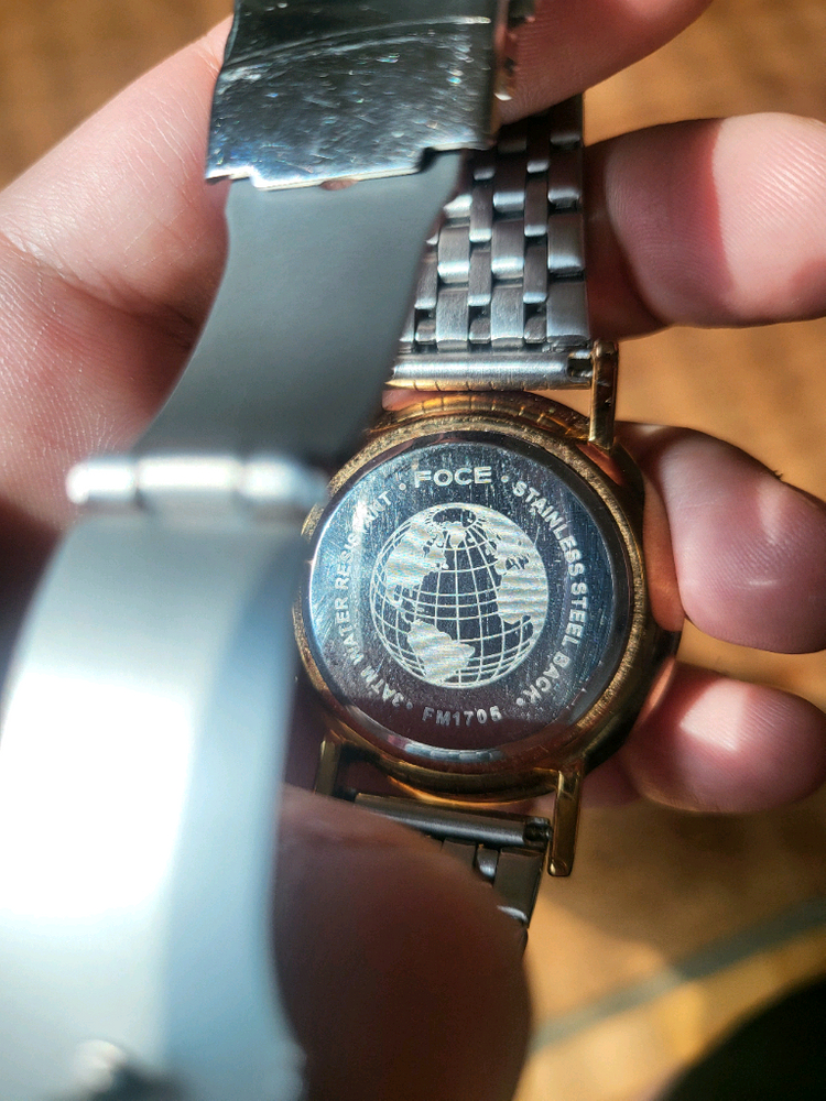 포체 문페이즈 금장시계 이미지