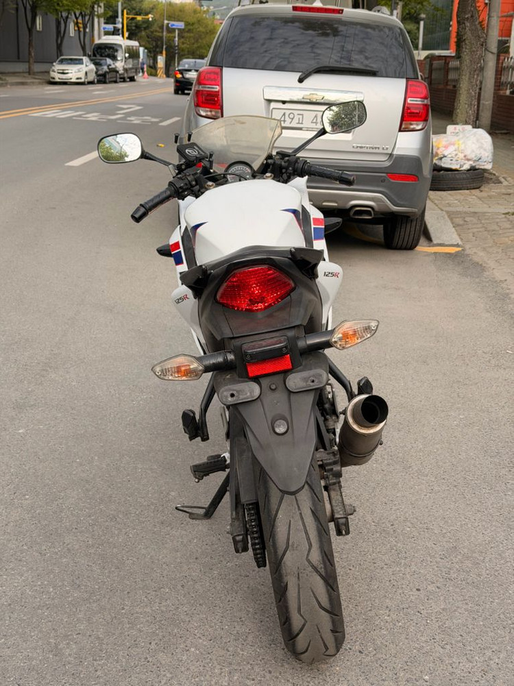 cbr125 12연식 배기튜닝 판매합니다 이미지