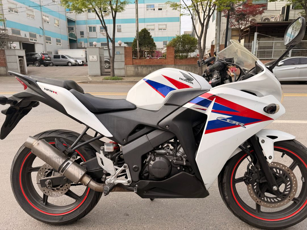 cbr125 12연식 배기튜닝 판매합니다 이미지