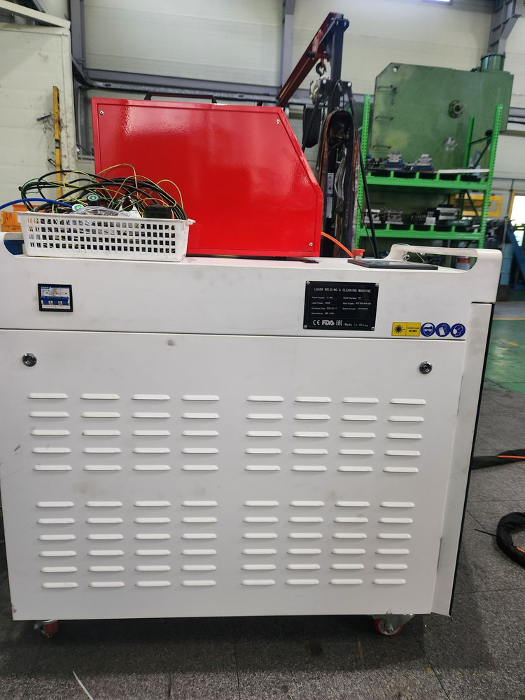 레이저 용접 이미지