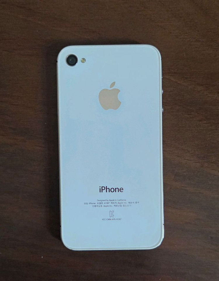 아이폰 4s 16g + 아이팟 32g 이미지